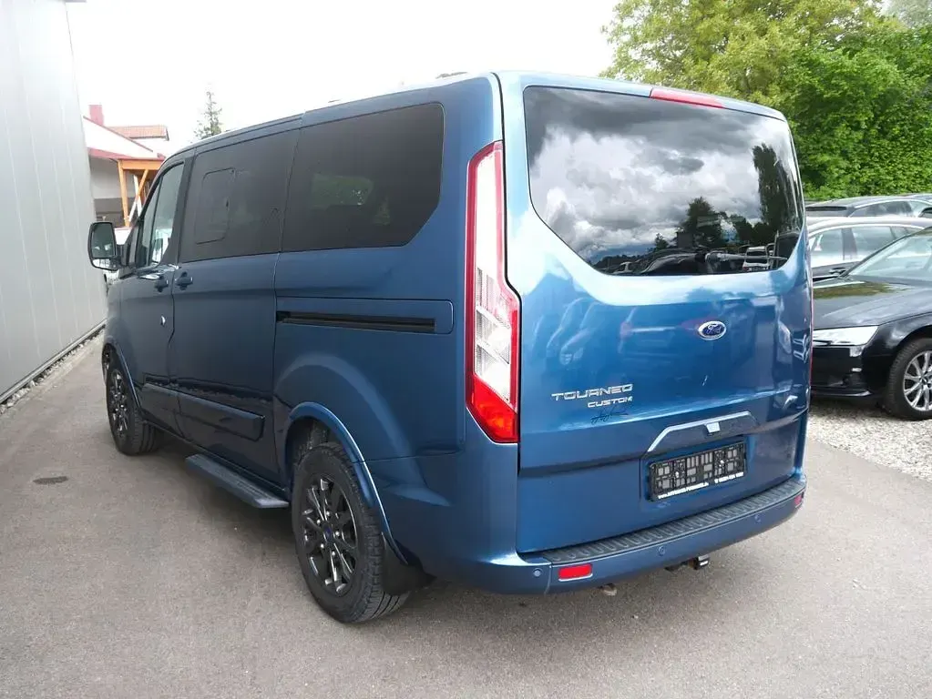 Gebraucht Ford Tourneo Custom Titanium X 185 PS (136 kW) 2020 Blau Van