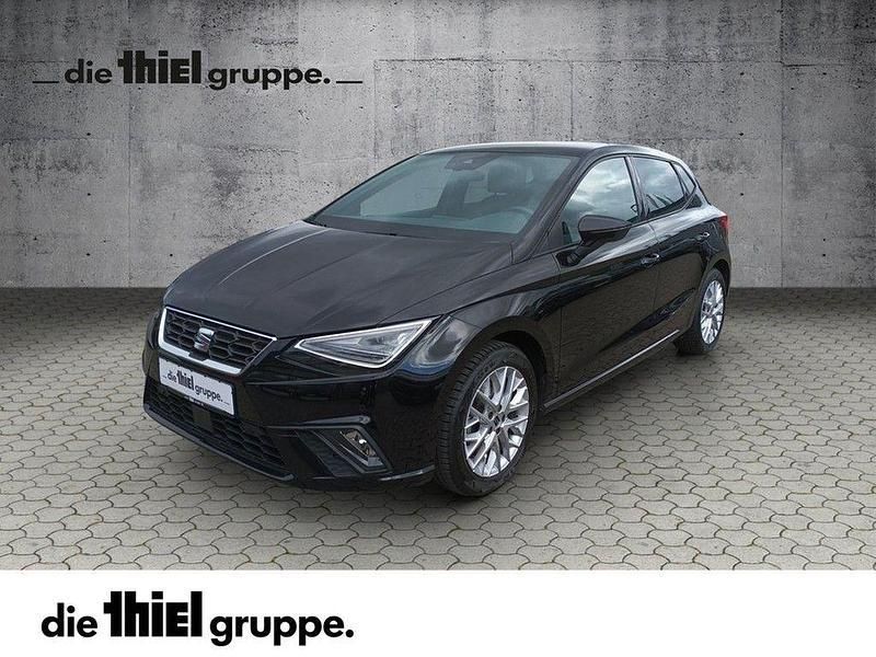 Schwarz Gebraucht 2024 Seat Ibiza FR Limousine | 20.990 € (Fairer Preis) - Bild 1/4