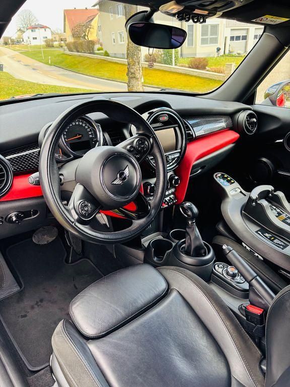 Gebraucht Mini Cooper S 192 PS (141 kW) 2018 Rot Kleinwagen