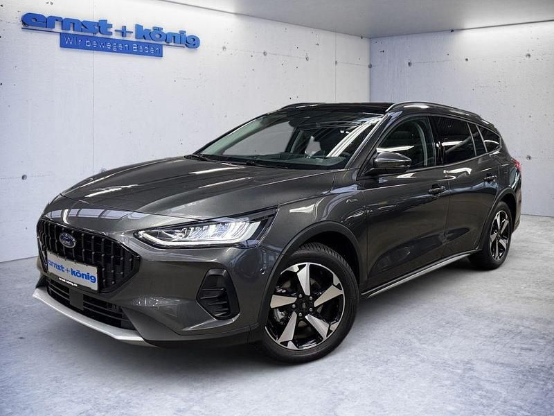 Grau Gebraucht 2025 Ford Focus Active X Limousine | 27.990 € (Fairer Preis) - Bild 1/4