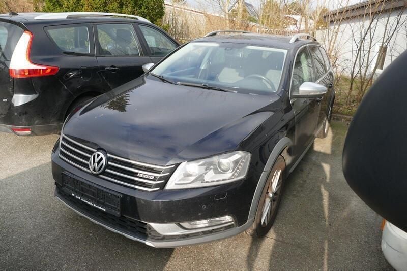 Schwarz Gebraucht 2014 VW Passat Alltrack Kombi | 7.490 € (Guter Preis) - Bild 1/4