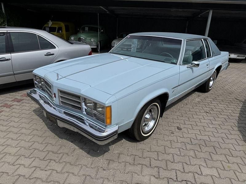 Gebraucht Oldsmobile Delta 88 173 PS (127 kW) 1979 Blau Coupé