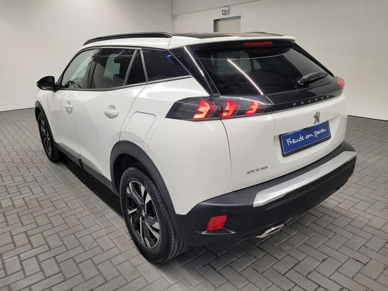 Gebraucht Peugeot 2008 Allure 131 PS (96 kW) 2020 Weiß (weiss) SUV