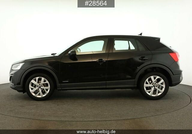 Gebraucht Audi Q2 110 PS (80 kW) 2022 Mythosschwarz metallic SUV