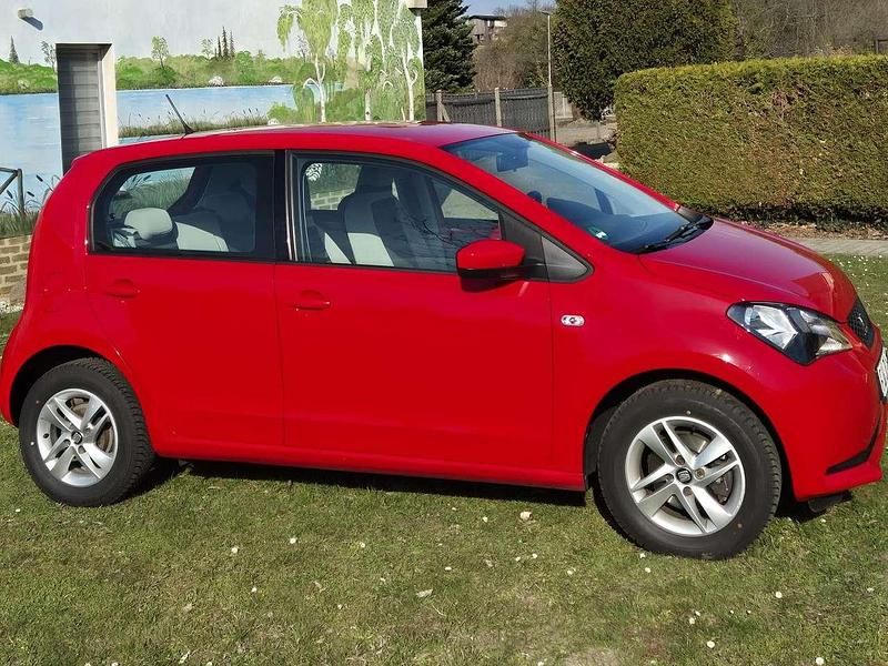 Gebraucht Seat Mii Sun 75 PS (55 kW) 2015 Rot Kleinwagen