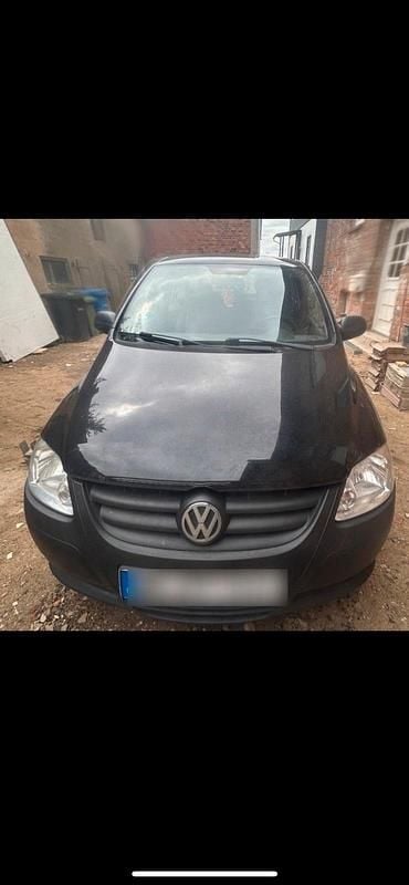 Schwarz Gebraucht 2006 VW Fox Kleinwagen | 1.700 € (Etwas zu teuer) - Bild 1/4