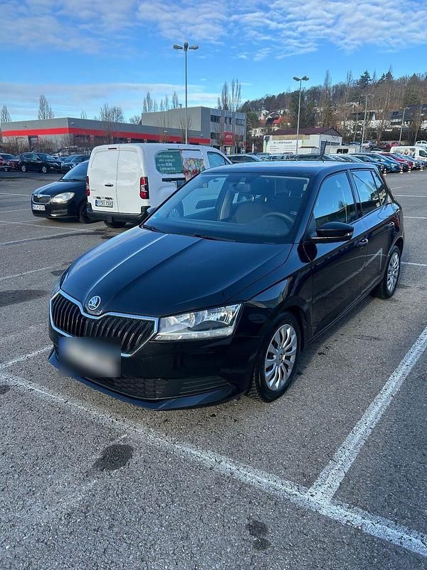 Gebraucht Skoda Fabia Active 60 PS (44 kW) 2020 Schwarz Kleinwagen