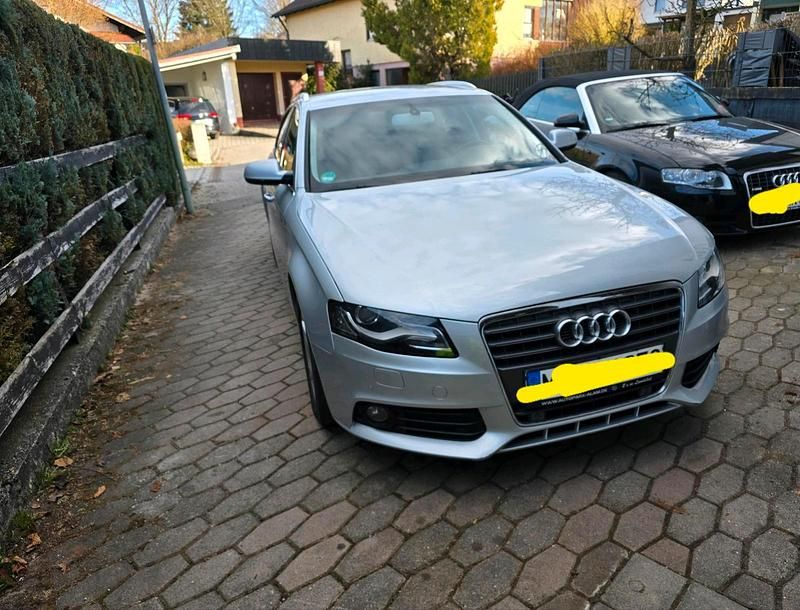 Gebraucht Audi A4 Attraction 180 PS (132 kW) 2011 Silber Kombi