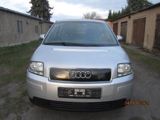 Silber Gebraucht 2002 Audi A2 Kleinwagen | 1.650 € (Fairer Preis) - Bild 1/4