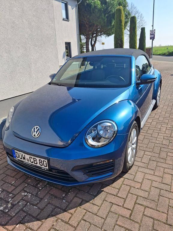 Gebraucht VW Beetle 110 PS (80 kW) 2018 Blau Kleinwagen