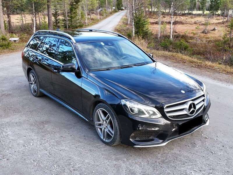 Schwarz Gebraucht 2013 Mercedes E220 Avantgarde Kombi | 11.590 € (Fairer Preis) - Bild 1/4