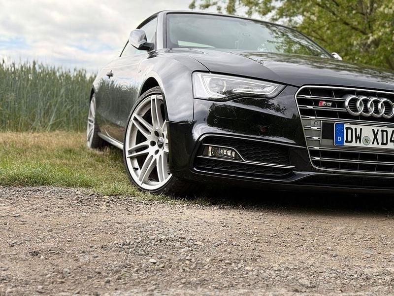 Schwarz Gebraucht 2012 Audi S5 Cabriolet Sport Cabrio | 22.999 € (Etwas zu teuer) - Bild 1/4