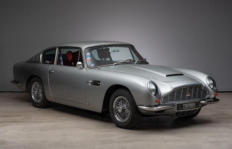 Gebraucht Aston Martin DB6 325 PS (239 kW) 1966 Silber Coupé