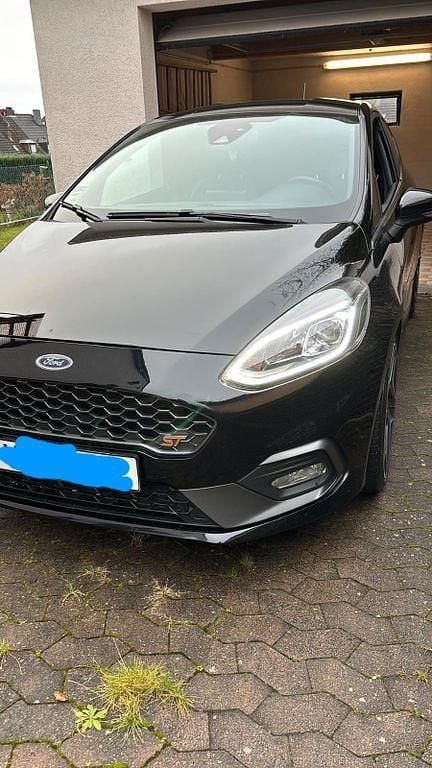 Schwarz Gebraucht 2019 Ford Fiesta ST Kleinwagen | 13.000 € (Guter Preis) - Bild 1/4