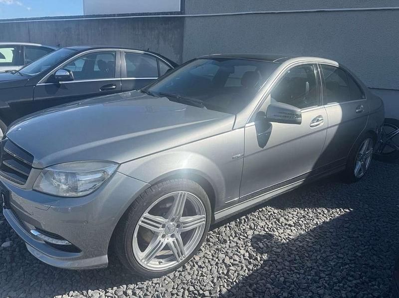 Gebraucht Mercedes C230 Elegance 204 PS (150 kW) 2009 Limousine