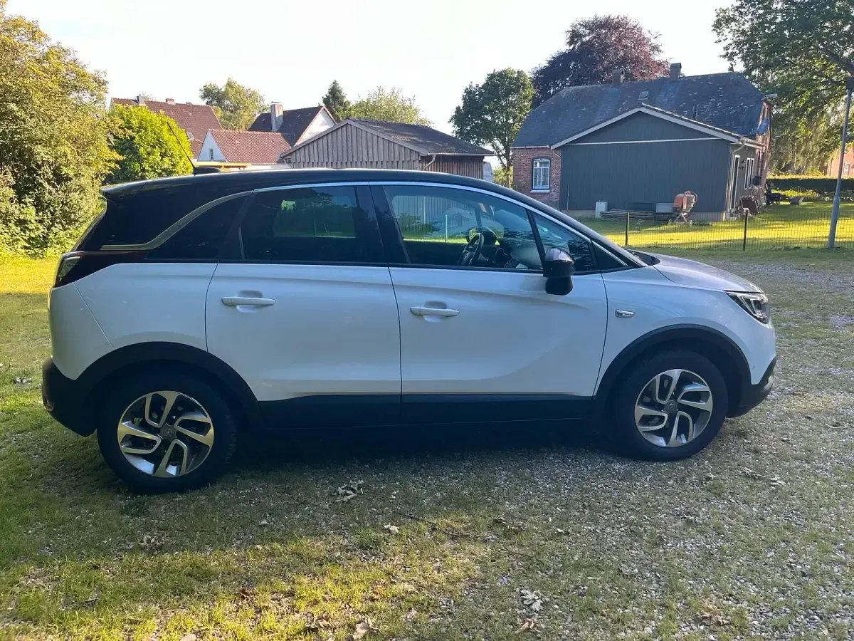 Gebraucht Opel Crossland X 131 PS (96 kW) 2017 Weiß SUV