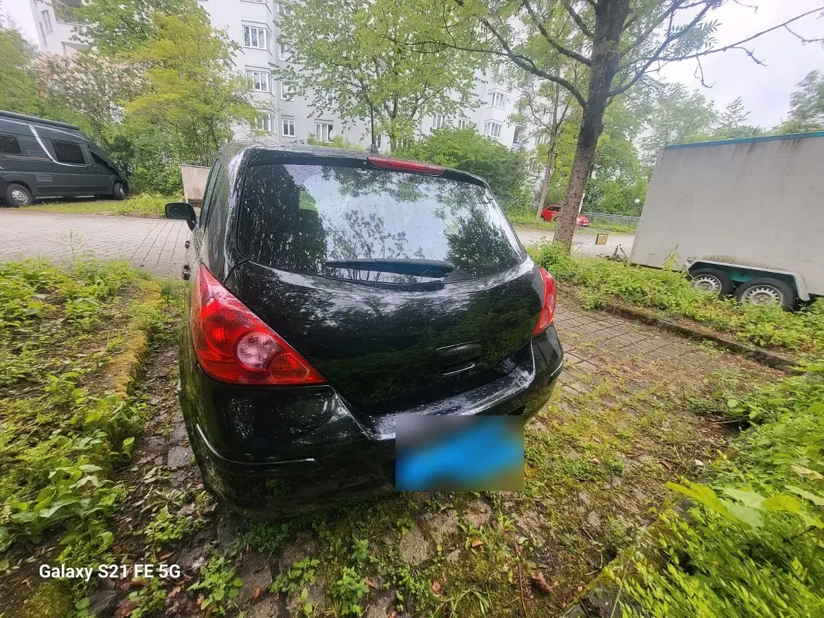 Gebraucht Nissan Tiida Acenta 110 PS (80 kW) 2008 Schwarz Limousine