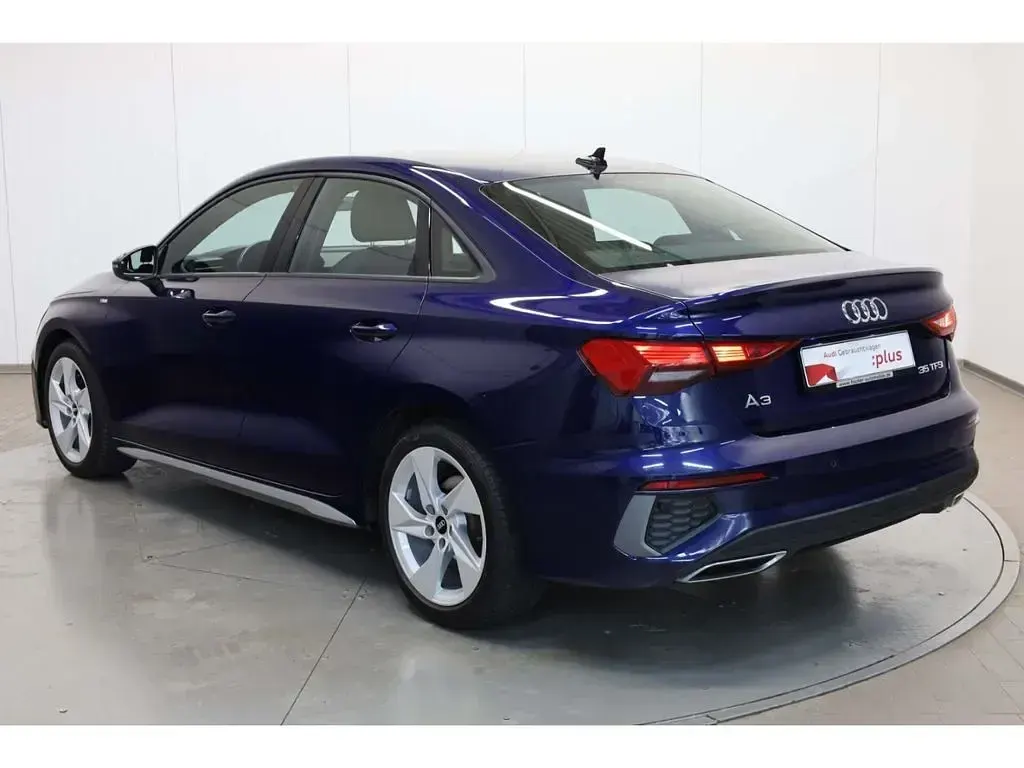 Gebraucht Audi A3 S-Line 150 PS (110 kW) 2021 Blau Limousine
