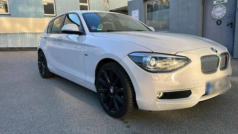 Gebraucht BMW 116 136 PS (100 kW) 2012 Weiß Kleinwagen