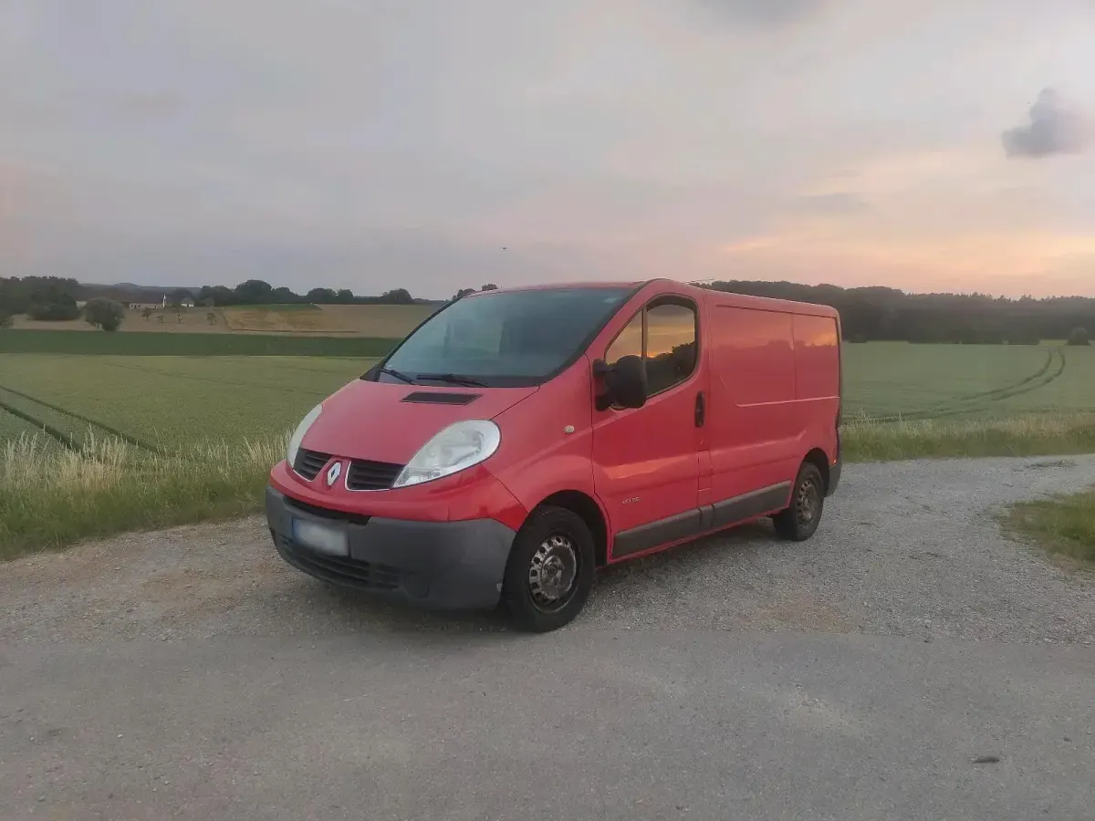 Gebraucht Renault Trafic 114 PS (83 kW) 2009 Van / Kleinbus