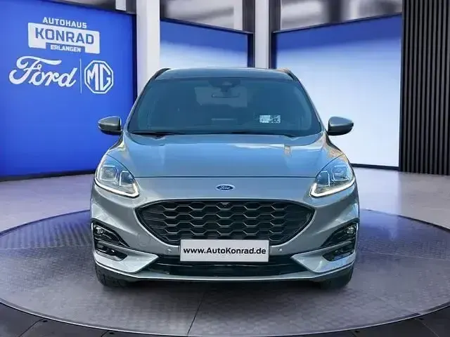 Gebraucht Ford Kuga ST-Line 225 PS (165 kW) 2022 Silber SUV