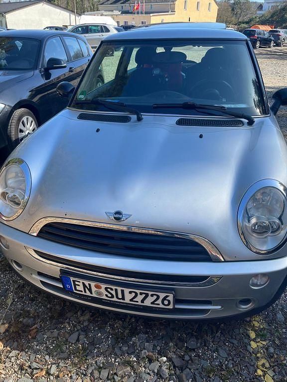 Silber Gebraucht 2006 Mini ONE Seven Kleinwagen | 2.200 € (Guter Preis) - Bild 1/4