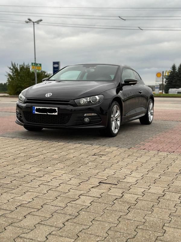 Schwarz Gebraucht 2011 VW Scirocco R-line Coupé | 7.790 € (Fairer Preis) - Bild 1/4