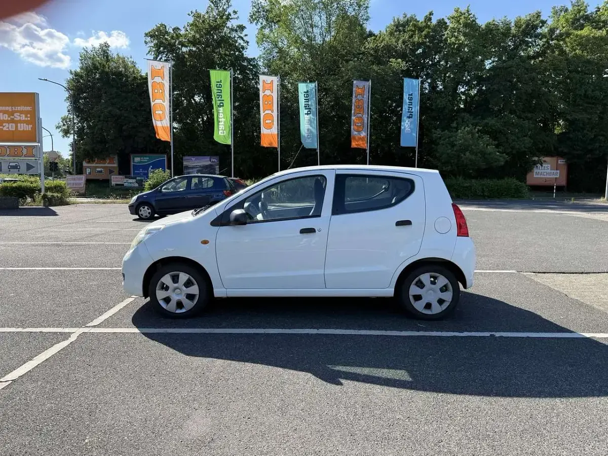 Gebraucht Suzuki Alto Comfort 68 PS (50 kW) 2009 Weiß Kleinwagen