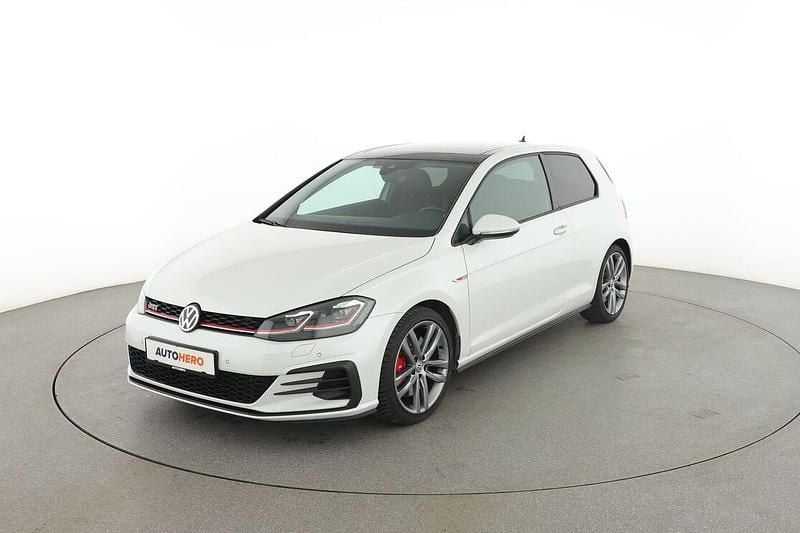 Weiß Gebraucht 2019 VW Golf VII GTI Limousine | 20.290 € (Guter Preis) - Bild 1/3