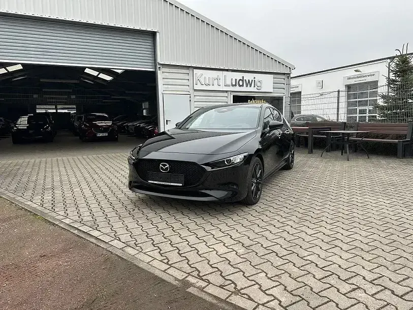 Neu Mazda 3 Homura-Line 140 PS (102 kW) 2025 Jet black Limousine