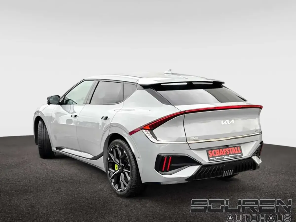 Neu Kia EV6 GT 447 kW (609 PS) 2026 Wolfgrau met. SUV