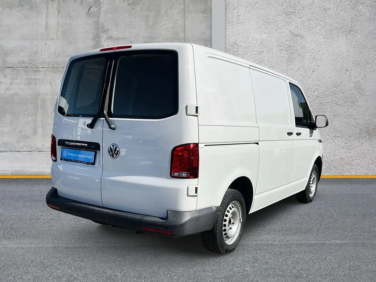 Second-hand VW Transporter 150 CP (110 kW) 2020 Alb Van
