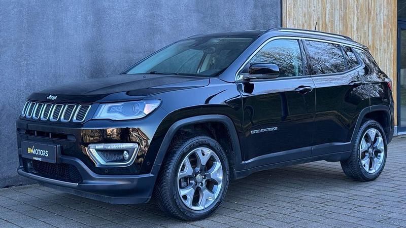 Gebraucht Jeep Compass Limited 140 PS (102 kW) 2018 Schwarz SUV
