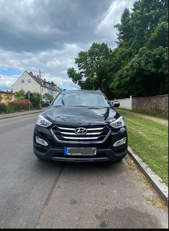 Schwarz Gebraucht 2015 Hyundai Santa Fe Premium SUV | 15.500 € (Fairer Preis) - Bild 1/4