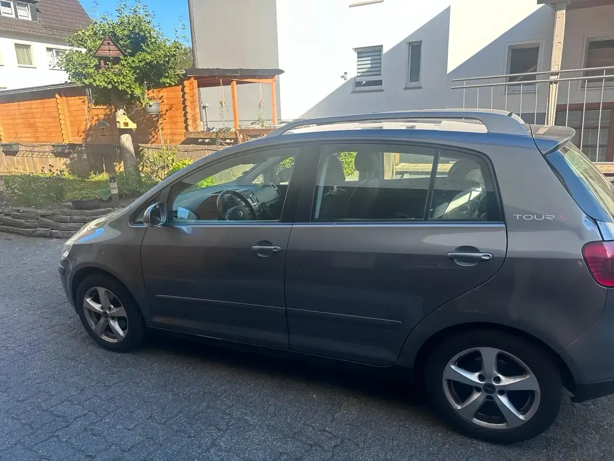 Gebraucht VW Golf V 140 PS (102 kW) 2007 Grau Limousine