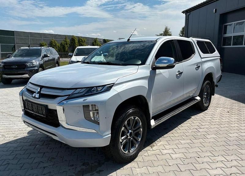 Weiß Gebraucht 2019 Mitsubishi L200 Abholung | 25.300 € (Superpreis) - Bild 1/4