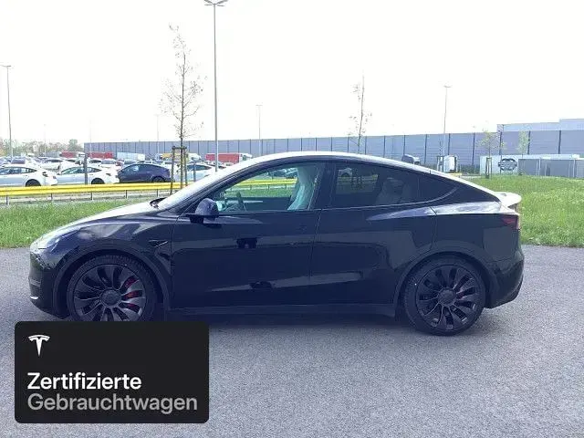 Gebraucht Tesla Model Y Performance 392 kW (533 PS) 2023 Schwarz SUV