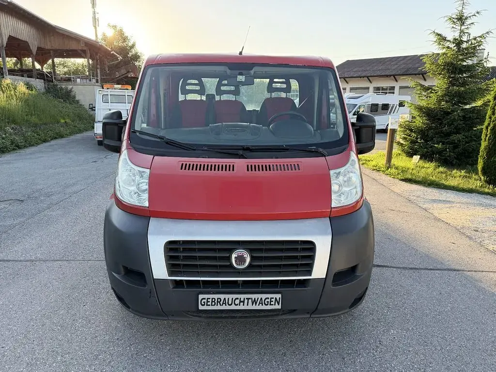 Gebraucht Fiat Ducato 148 PS (108 kW) 2012 Rot Van