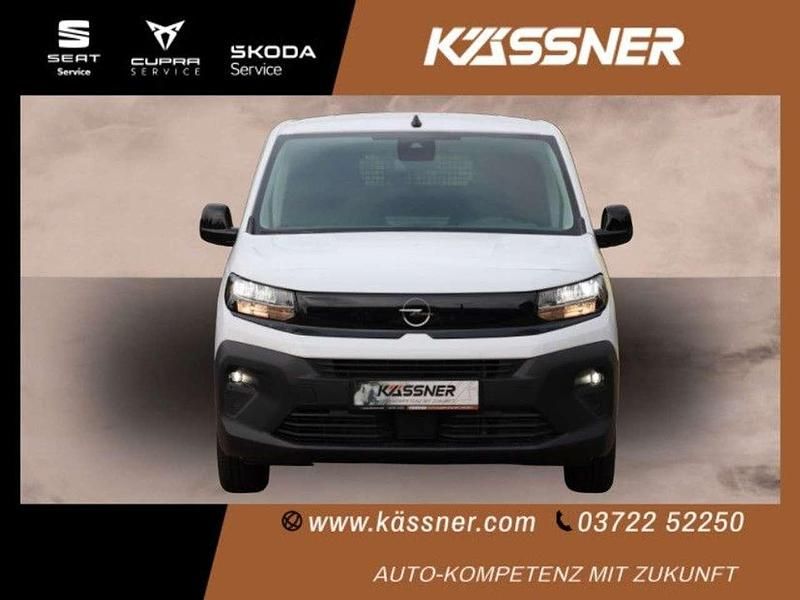 Neu Opel Combo 102 PS (75 kW) 2025 Kaolin weiss Van / Kleinbus