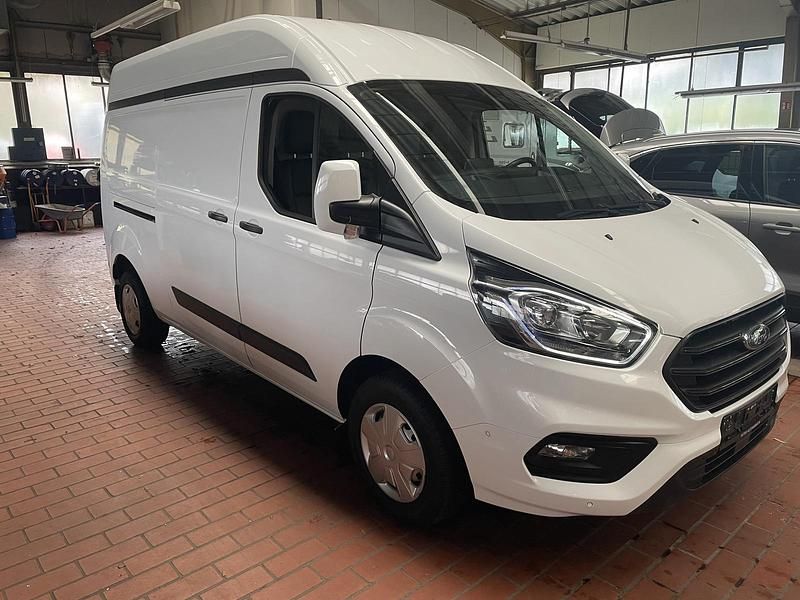 Gebraucht Ford Transit Custom 131 PS (96 kW) 2022 Weiss Limousine