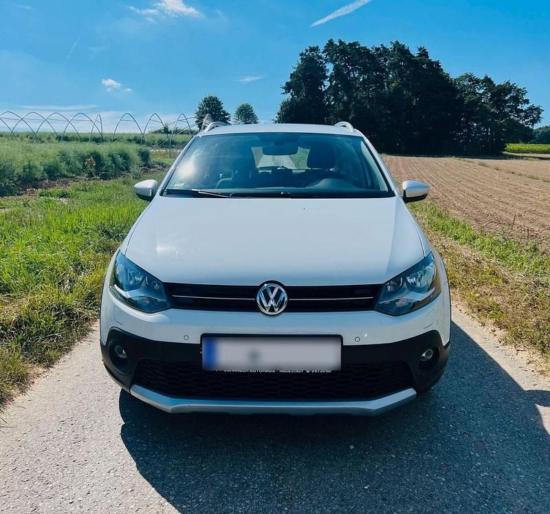 Gebraucht VW Polo 110 PS (80 kW) 2015 Weiß Kleinwagen