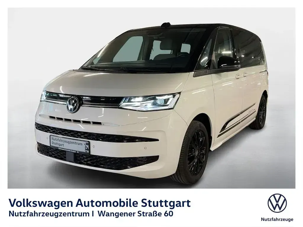 Gebraucht VW Multivan Edition 150 PS (110 kW) 2023 Weiß Van / Kleinbus