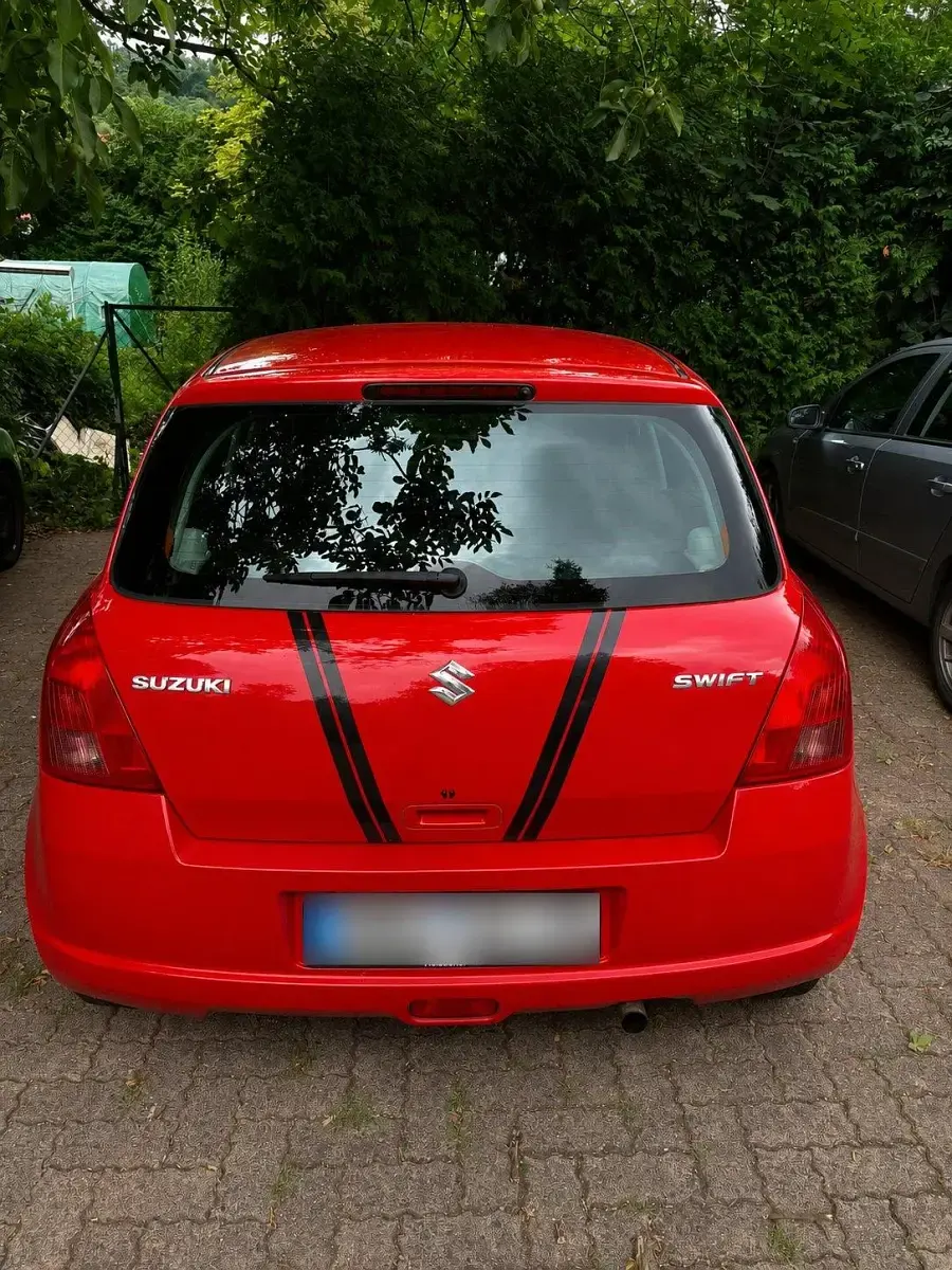 Gebraucht Suzuki Swift 93 PS (68 kW) 2007 Rot Kleinwagen