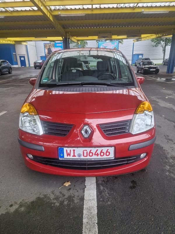 Rot Gebraucht 2005 Renault Modus Van / Kleinbus | 1.900 € (Fairer Preis) - Bild 1/4