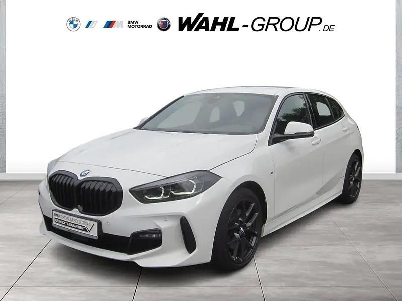 Weiß Gebraucht 2022 BMW 118 M Sport Kleinwagen | 25.390 € (Etwas zu teuer) - Bild 1/4