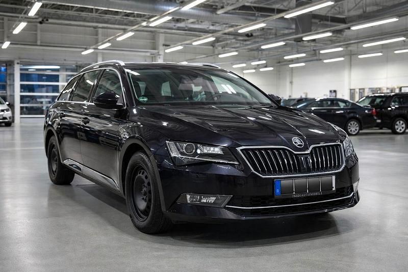 Gebraucht Skoda Superb SportLine 150 PS (110 kW) 2017 Schwarz Kombi