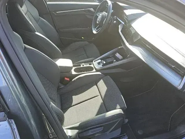 Gebraucht Audi S3 Basis 310 PS (228 kW) 2024 Daytonagrau perleffekt Limousine