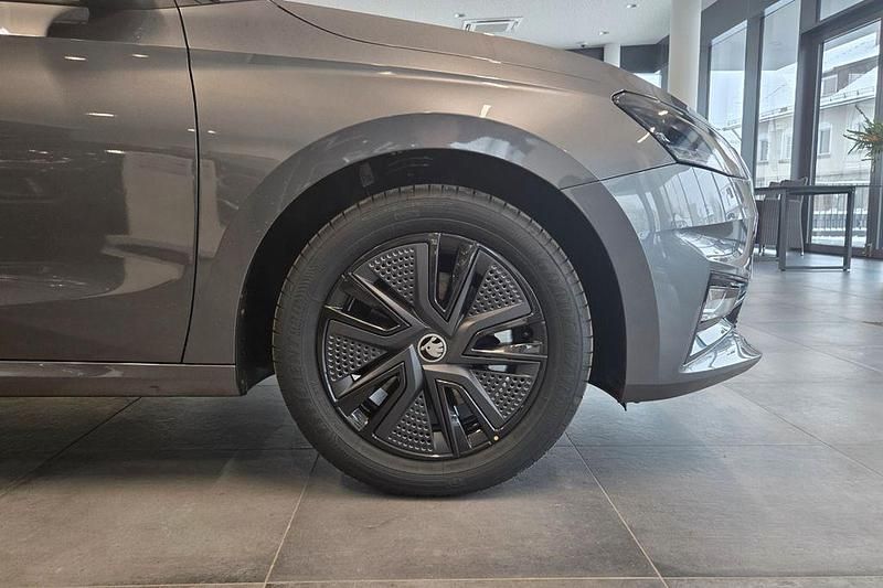 Neu Skoda Fabia Dynamic 116 PS (85 kW) 2026 Grau Limousine