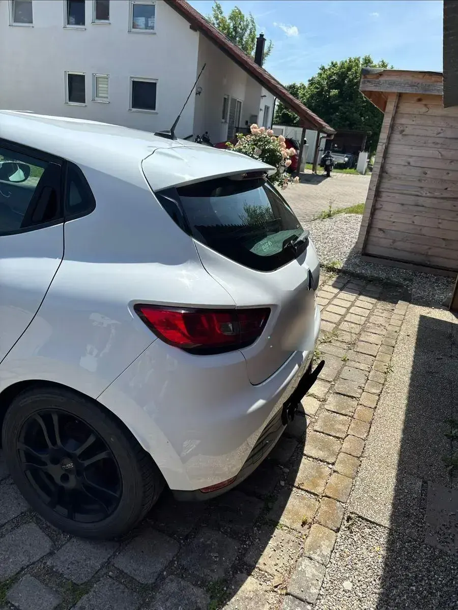 Gebraucht Renault Clio IV Dynamique 90 PS (66 kW) 2012 Weiß Kleinwagen