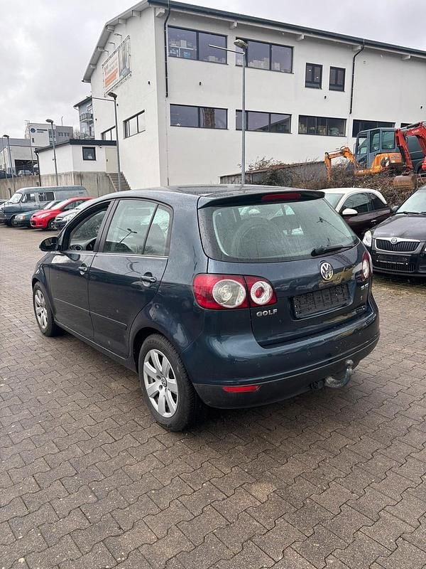 Gebraucht VW Golf IV 116 PS (85 kW) 2005 Blau Kleinwagen